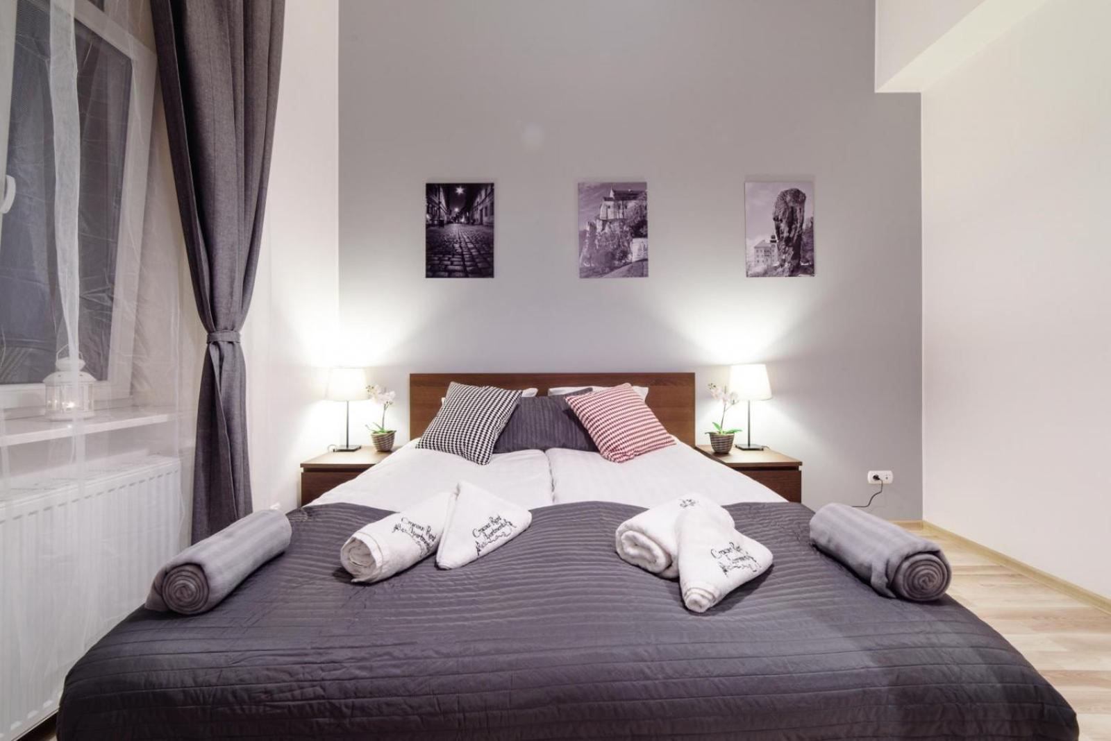 Cracow Rent Apartments - Spacious Apartments For 2-7 People In Quiet Area - Kolberga Street Nr 3 - 10 Min To Main Square By Foot Краків Екстер'єр фото